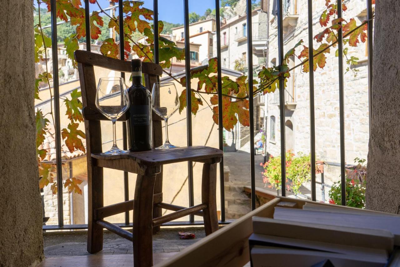 B&B Sud E Magia Кастельмеццано Экстерьер фото